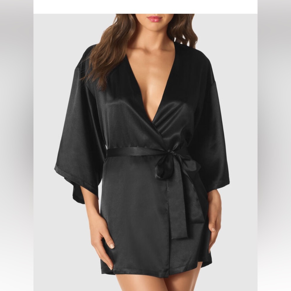 La SENZA Black Silky Tie Robe